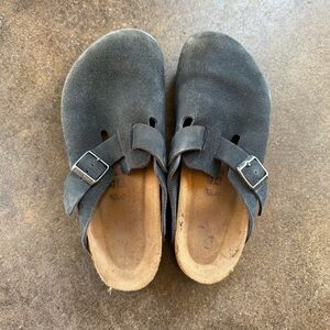 Birkenstock Boston Navy Suede Clogs Womens 11 Men’s 9 size 42